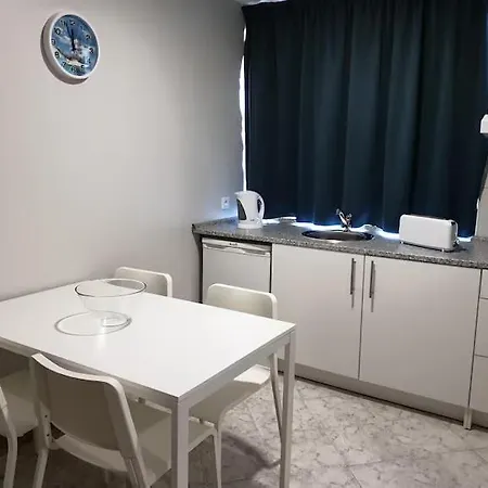 Entire Tarik By Atlantichotels With Kitchenettes, Near Rocha 波尔蒂芒